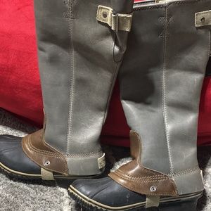 Sorel women’s boots 8.5